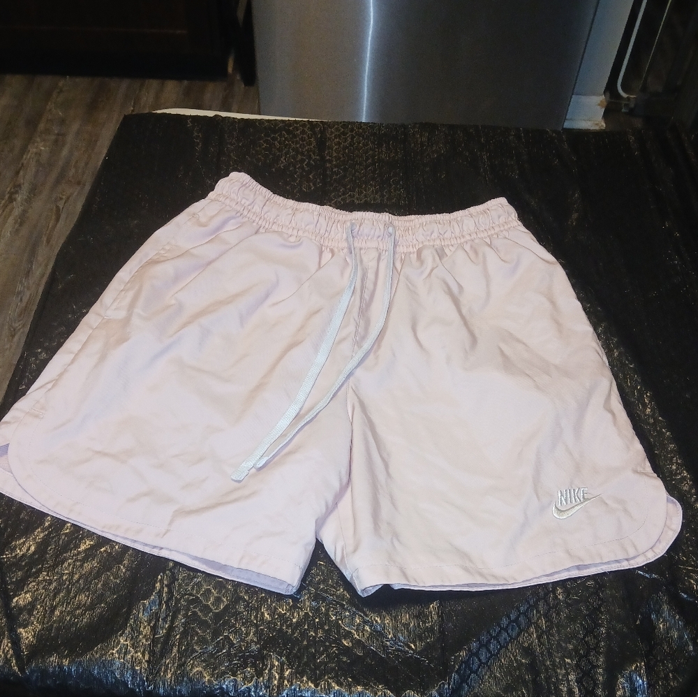 Nike Men’s Light Pink Athletic Shorts